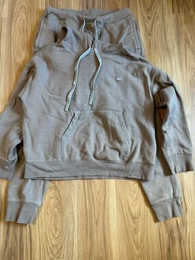 Figs Men's/women’s Taupe 2piece Hoodie with Drawstring